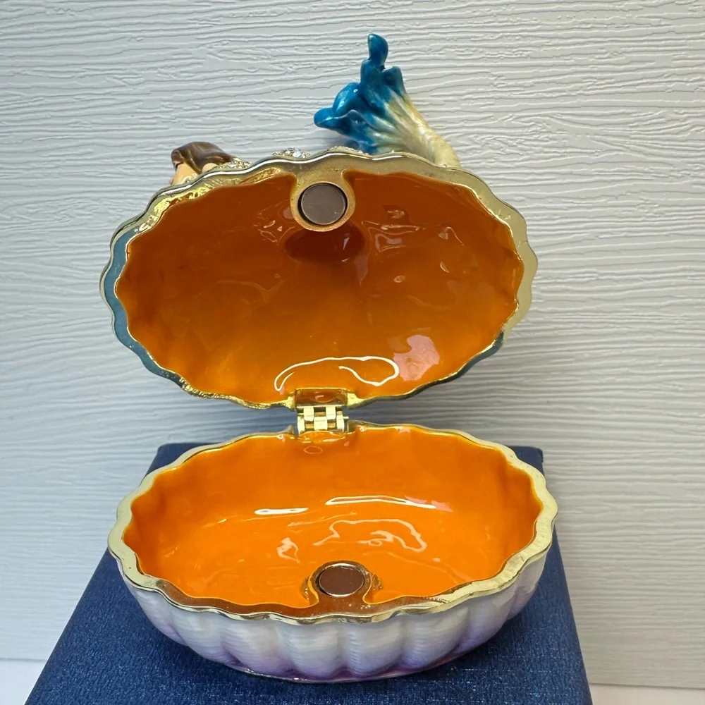 Mermaid Trinket Box Tchotchke NIB